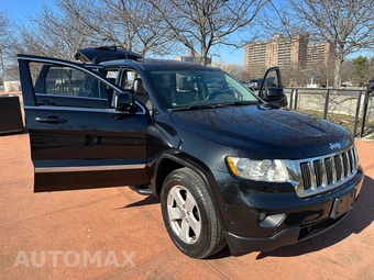 2013 Jeep Grand Cherokee Laredo - miniatura 22
