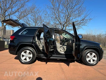 2013 Jeep Grand Cherokee Laredo - miniatura 27