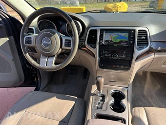 2013 Jeep Grand Cherokee Laredo - miniatura 37