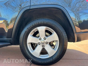 2013 Jeep Grand Cherokee Laredo - miniatura 71