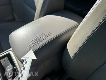 2013 Jeep Grand Cherokee Laredo - miniatura 89
