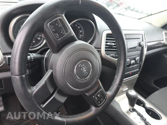 2013 Jeep Grand Cherokee Laredo - miniatura 10