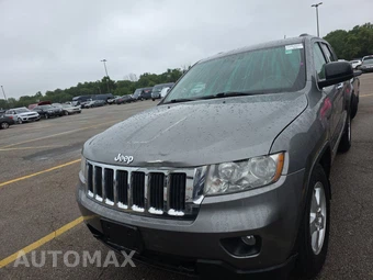 2013 Jeep Grand Cherokee Laredo - miniatura 2