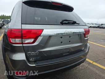 2013 Jeep Grand Cherokee Laredo - miniatura 5