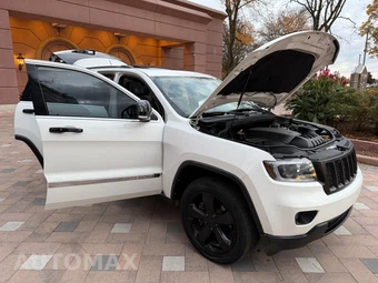2013 Jeep Grand Cherokee Limited - miniatura 16