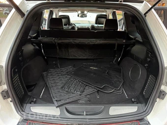 2013 Jeep Grand Cherokee Limited - miniatura 19