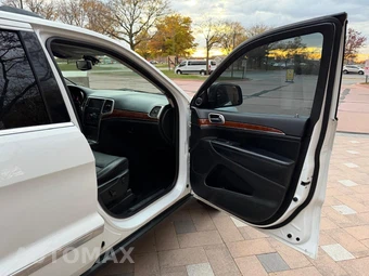 2013 Jeep Grand Cherokee Limited - miniatura 37