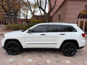 2013 Jeep Grand Cherokee Limited - miniatura 4