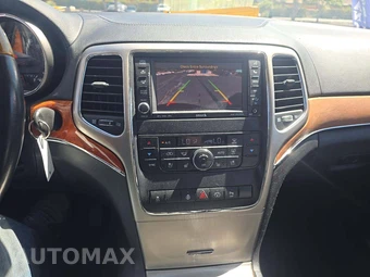 2013 Jeep Grand Cherokee Overland - miniatura 10