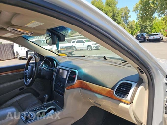 2013 Jeep Grand Cherokee Overland - miniatura 16