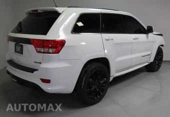 2013 Jeep Grand Cherokee SRT8 Alpine Edition - miniatura 3