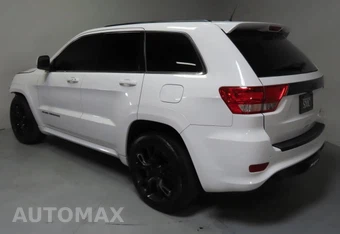 2013 Jeep Grand Cherokee SRT8 Alpine Edition - miniatura 4