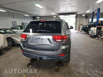 2013 Jeep Grand Cherokee Summit Edition – miniatura 3