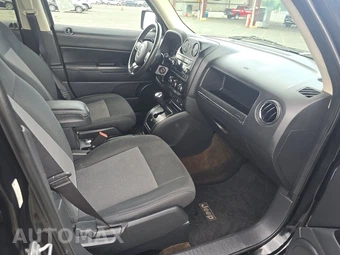 2013 Jeep Patriot Latitude – miniatura 8