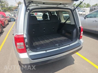2013 Jeep Patriot Latitude - miniatura 16