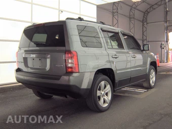 2013 Jeep Patriot Latitude – miniatura 4