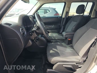 2013 Jeep Patriot Latitude – miniatura 7