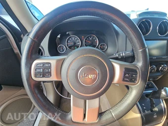 2013 Jeep Patriot Limited – miniatura 10
