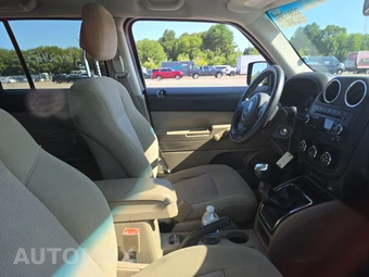 2013 Jeep Patriot Sport - miniatura 8