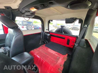 2013 Jeep Wrangler Moab Edition - miniatura 10