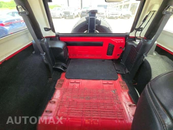 2013 Jeep Wrangler Moab Edition - miniatura 18