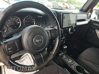 2013 Jeep Wrangler Sahara – miniatura 11