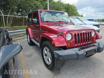 2013 Jeep Wrangler Sahara – miniatura 3