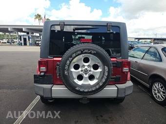 2013 Jeep Wrangler Sahara – miniatura 5
