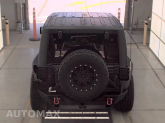2013 Jeep Wrangler Sahara - miniatura 5