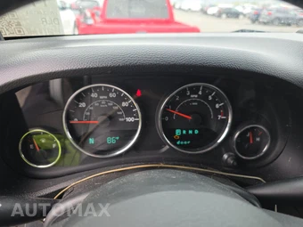 2013 Jeep Wrangler Sport – miniatura 12