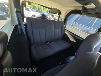 2013 Jeep Wrangler Sport - miniatura 16