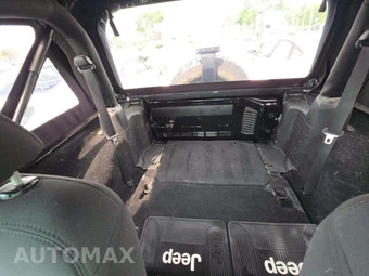 2013 Jeep Wrangler Sport – miniatura 13