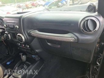 2013 Jeep Wrangler Sport – miniatura 19