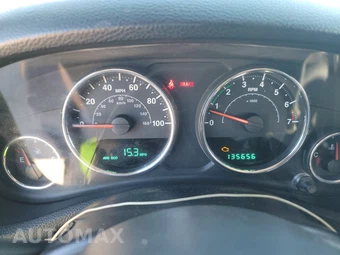 2013 Jeep Wrangler Sport - miniatura 12
