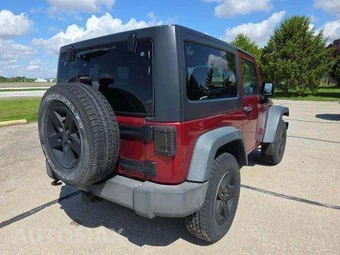 2013 Jeep Wrangler Sport – miniatura 3
