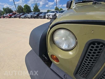 2013 Jeep Wrangler Sport - miniatura 19
