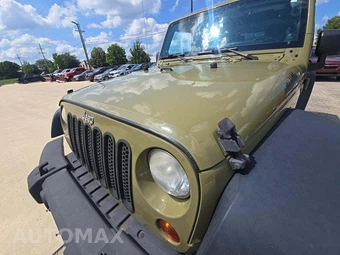 2013 Jeep Wrangler Sport - miniatura 21