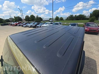 2013 Jeep Wrangler Sport - miniatura 9