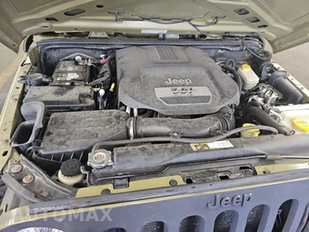 2013 Jeep Wrangler Sport - miniatura 15