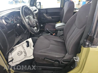 2013 Jeep Wrangler Sport - miniatura 7