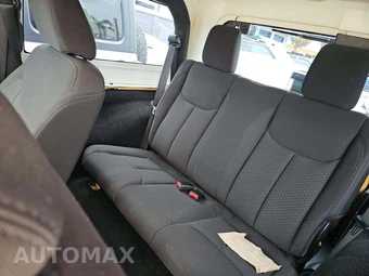2013 Jeep Wrangler Sport - miniatura 13