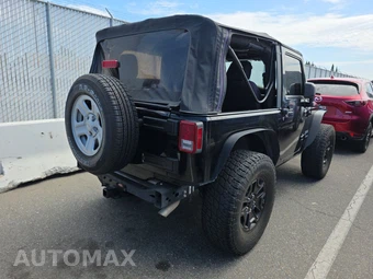 2013 Jeep Wrangler Sport - miniatura 4