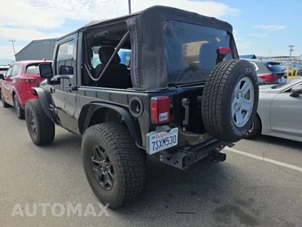 2013 Jeep Wrangler Sport - miniatura 6