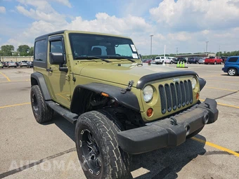 2013 Jeep Wrangler Sport - miniatura 3