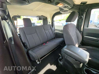 2013 Jeep Wrangler Sport – miniatura 16