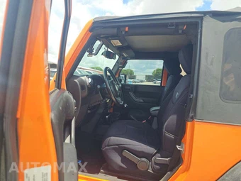 2013 Jeep Wrangler Sport - miniatura 3
