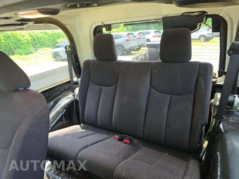 2013 Jeep Wrangler Sport – miniatura 10
