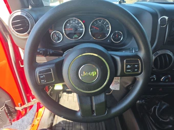 2013 Jeep Wrangler Sport - miniatura 10