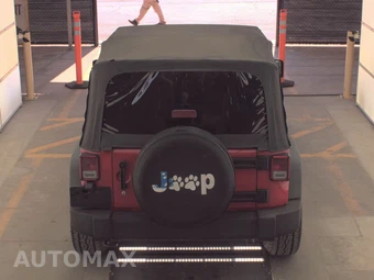 2013 Jeep Wrangler Sport - miniatura 5