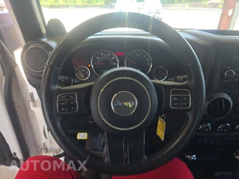 2013 Jeep Wrangler Sport - miniatura 10